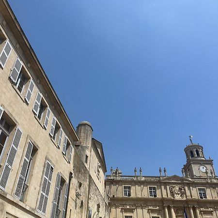Studio En Plein Coeur Du Centre D'Arles Apartment Ngoại thất bức ảnh