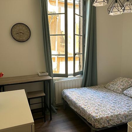 Studio En Plein Coeur Du Centre D'Arles Apartment Ngoại thất bức ảnh
