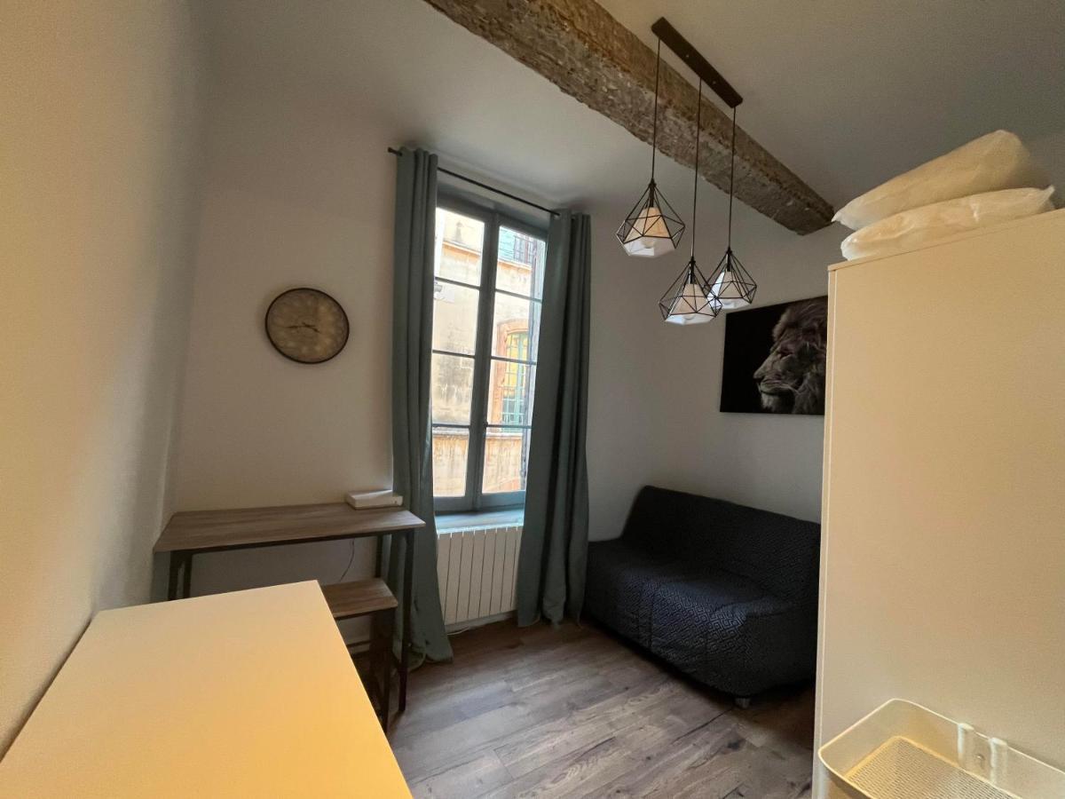 Studio En Plein Coeur Du Centre D'Arles Apartment Ngoại thất bức ảnh