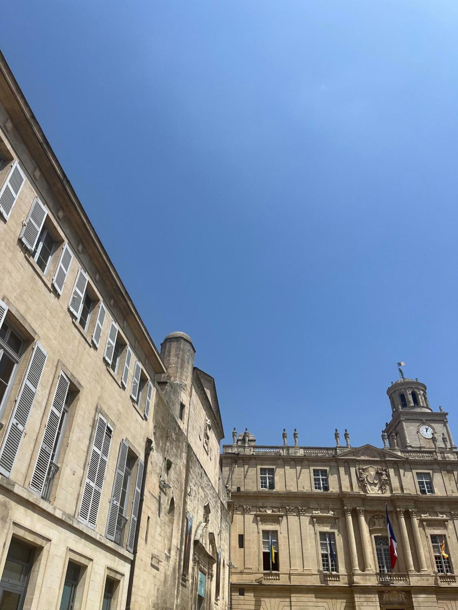 Studio En Plein Coeur Du Centre D'Arles Apartment Ngoại thất bức ảnh
